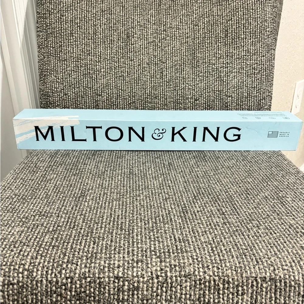 Milton & King Sunny Garden Wallpaper Roll A Bethany Linz Ivory BL055-I NEW